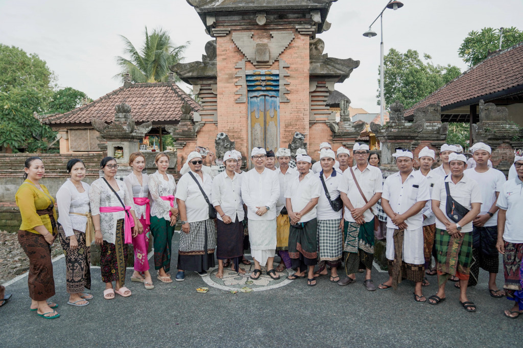 Upacara Melaspas di Pura Dalem Sukun Sibanggede